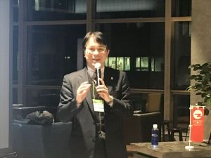 20190207_100045268_iOS_R